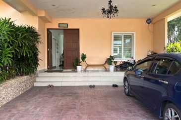 (GATED GUARDED)(SPACIOUS UNIT) 2 Storey Bungalow USJ Avenue, USJ Heights