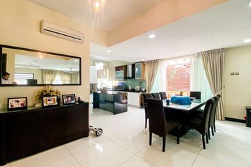 (FACING OPEN)(GATED GUARDED) 2.5 Storey Semi-D, Kemensah Mewah, Ampang