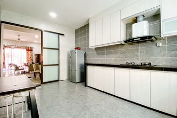 (GATED GUARDED) 2 Storey House, Nada Alam, Seri Pajam Mantin 