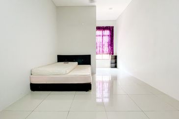 (GATED GUARDED) 2 Storey House, Nada Alam, Seri Pajam Mantin 