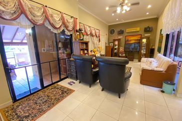 (FACING OPEN)(CUL DE SAC) Corner Lot 2 Storey Terrace Jalan Birai, Bukit Jelutong