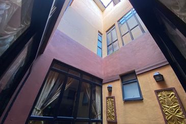 (FACING OPEN)(CUL DE SAC) Corner Lot 2 Storey Terrace Jalan Birai, Bukit Jelutong