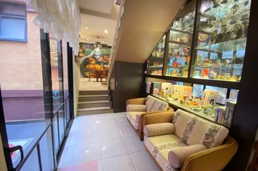 (FACING OPEN)(CUL DE SAC) Corner Lot 2 Storey Terrace Jalan Birai, Bukit Jelutong