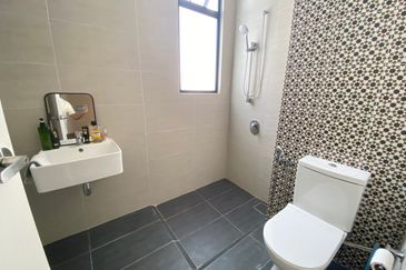 (GATED GUARDED) Corner Lot 2 Storey Bungalow Norton Garden Eco Grandeur, Puncak Alam, Selangor