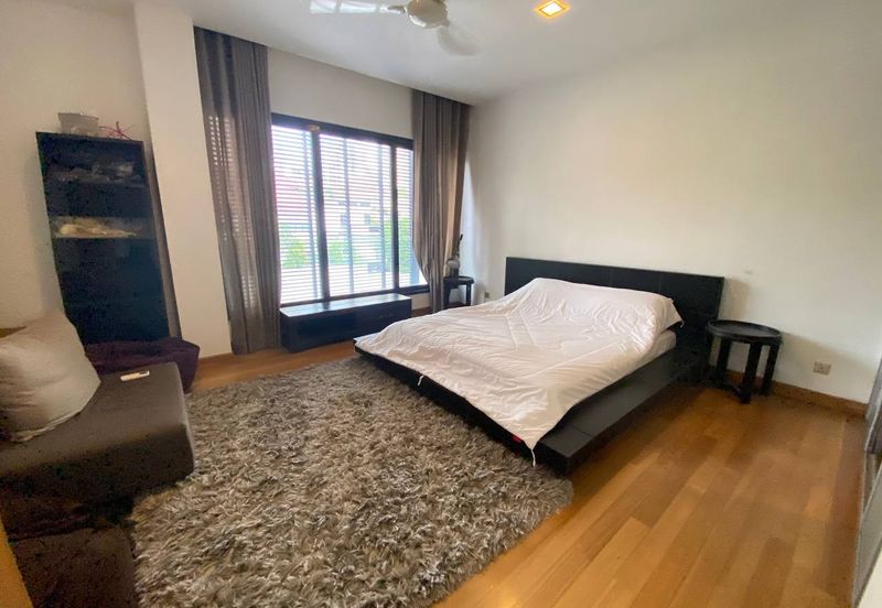 (PRIVATE LIFT)(ROOFTOP) 3 Storey Semi-D Lumina Kiara, Mont Kiara Kuala Lumpur