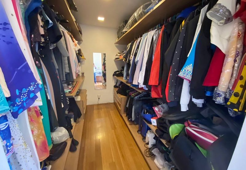 (PRIVATE LIFT)(ROOFTOP) 3 Storey Semi-D Lumina Kiara, Mont Kiara Kuala Lumpur