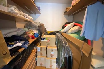 (PRIVATE LIFT)(ROOFTOP) 3 Storey Semi-D Lumina Kiara, Mont Kiara Kuala Lumpur