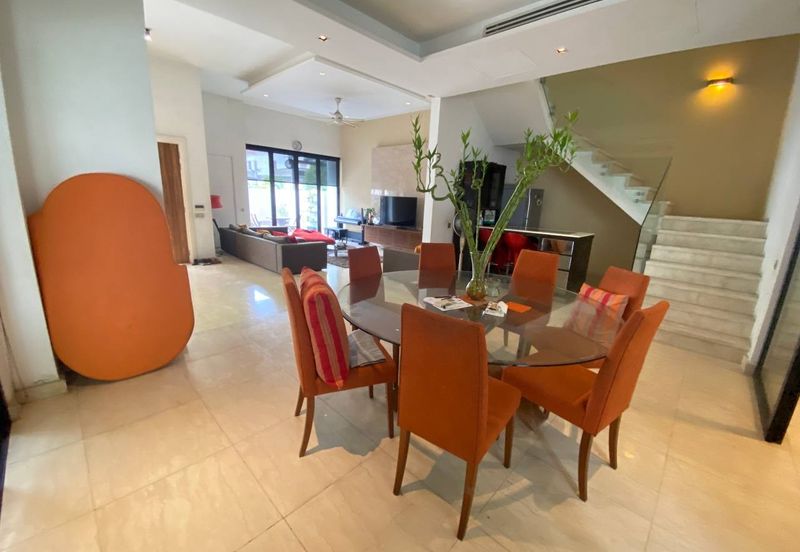 (PRIVATE LIFT)(ROOFTOP) 3 Storey Semi-D Lumina Kiara, Mont Kiara Kuala Lumpur