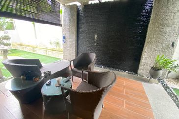 (PRIVATE LIFT)(ROOFTOP) 3 Storey Semi-D Lumina Kiara, Mont Kiara Kuala Lumpur