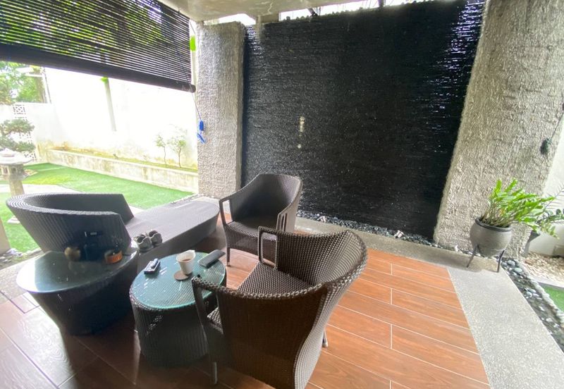 (PRIVATE LIFT)(ROOFTOP) 3 Storey Semi-D Lumina Kiara, Mont Kiara Kuala Lumpur