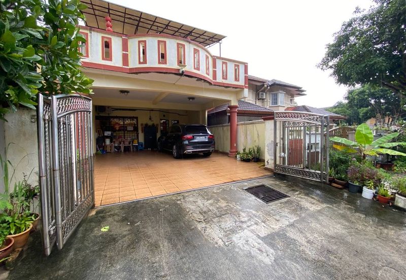 (SPACIOUS)(FULLY EXTENDED) Renovated 2 Storey Terrace Damai Bakti, Alam Damai Cheras