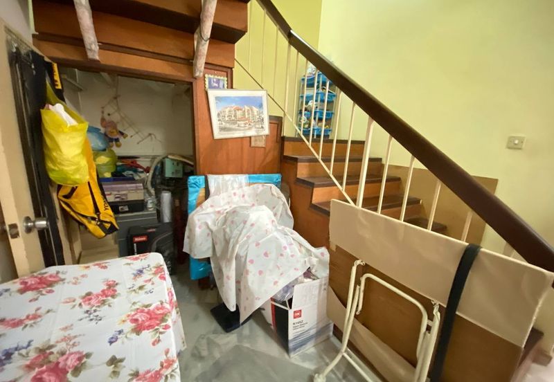 (SPACIOUS)(FULLY EXTENDED) Renovated 2 Storey Terrace Damai Bakti, Alam Damai Cheras