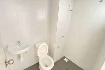 (GATED GUARDED) Apartment Residensi Anggerik Wira, Hulu Langat Selangor