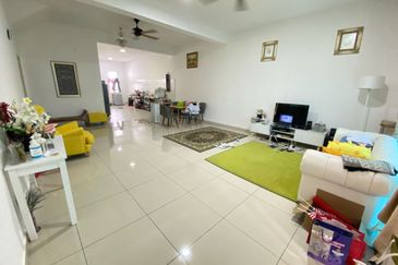 (GATED GUARDED) 2 Storey Terrace Cadena Type Ara Sendayan, Bandar Baru Sri Sendayan, Seremban