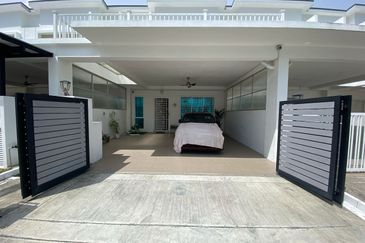 (GATED GUARDED) 2 Storey Terrace Cadena Type Ara Sendayan, Bandar Baru Sri Sendayan, Seremban