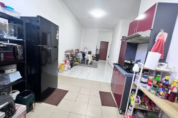 (INTERMEDIATE) Single Storey Terrace Jalan Merbuk Taman Bentara, Telok Panglima Garang