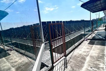 (INTERMEDIATE) Single Storey Terrace Jalan Merbuk Taman Bentara, Telok Panglima Garang