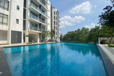 (GATED GUARDED)(BALCONY) Temasya Kasih Condominium, Glenmarie Shah Alam
