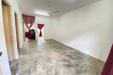 (LOWCOST) Flat Taman Puncak Kinrara 2 Puchong Selangor