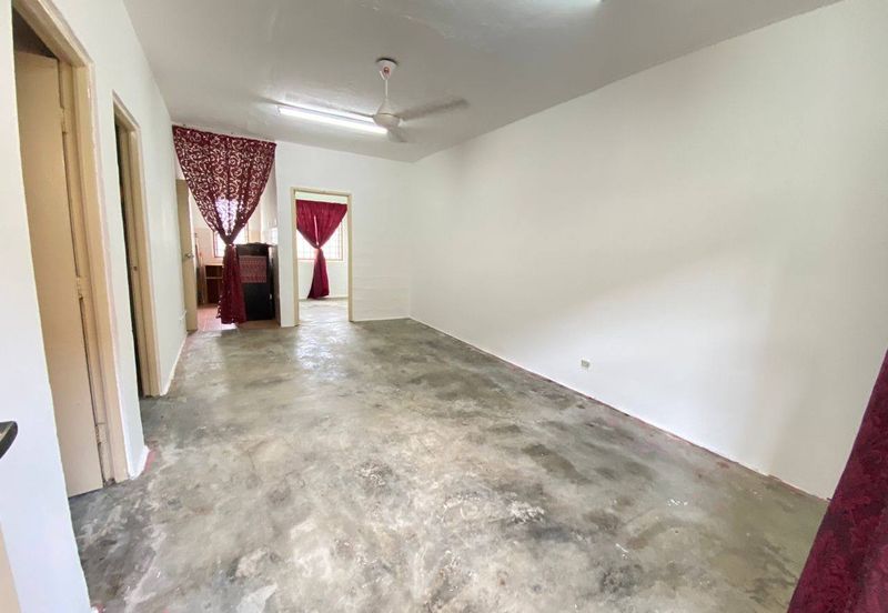 (LOWCOST) Flat Taman Puncak Kinrara 2 Puchong Selangor