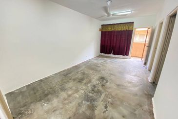 (LOWCOST) Flat Taman Puncak Kinrara 2 Puchong Selangor