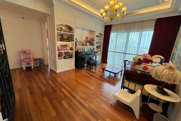 (PRIVATE ELEVATOR)(FULLY FURNISHED) Corner Lot 3.5 Storey Superlink Terrace With Private Elevator Duta Villa @ Setia Alam