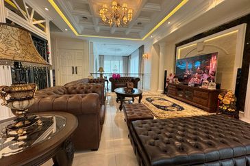 (PRIVATE ELEVATOR)(FULLY FURNISHED) Corner Lot 3.5 Storey Superlink Terrace With Private Elevator Duta Villa @ Setia Alam