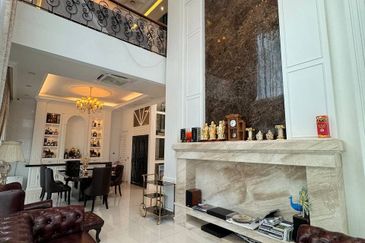 (PRIVATE ELEVATOR)(FULLY FURNISHED) Corner Lot 3.5 Storey Superlink Terrace With Private Elevator Duta Villa @ Setia Alam