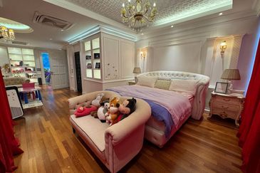 (PRIVATE ELEVATOR)(FULLY FURNISHED) Corner Lot 3.5 Storey Superlink Terrace With Private Elevator Duta Villa @ Setia Alam