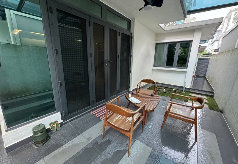 (RENOVATED) 3 Storey Bungalow @ Casabella, Kota Damansara PJ (Type D)