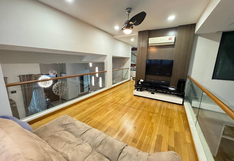 (RENOVATED) 3 Storey Bungalow @ Casabella, Kota Damansara PJ (Type D)