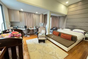 (RENOVATED) 3 Storey Bungalow @ Casabella, Kota Damansara PJ (Type D)