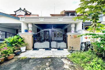 (BUMI LOT) Double Storey Terrace, Lorong Gugusan Alam, Bandar Puncak Alam