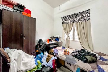 (RENOVATED) 2 Storey Terrace, Taman Sri Haneco, Semenyih