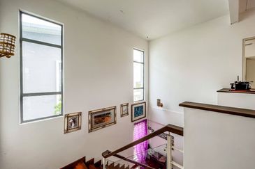 (GATED GUARDED) Corner Lot 2 Storey Bungalow Frangipani Villas, Laman Cempaka, Kota Seriemas