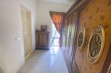 (GATED GUARDED) Corner Lot 2 Storey Terrace Setia Indah Setia Alam, Selangor