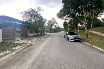 (GATED GUARDED) Corner Lot 2 Storey Terrace Setia Indah Setia Alam, Selangor