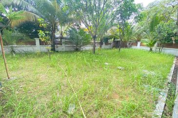 (GATED GUARDED) Corner Lot 2 Storey Terrace Setia Indah Setia Alam, Selangor