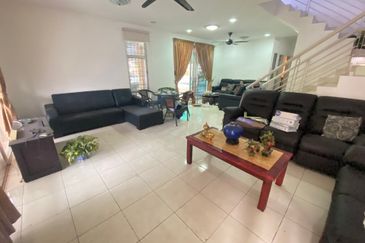 (GATED GUARDED) Corner Lot 2 Storey Terrace Setia Indah Setia Alam, Selangor