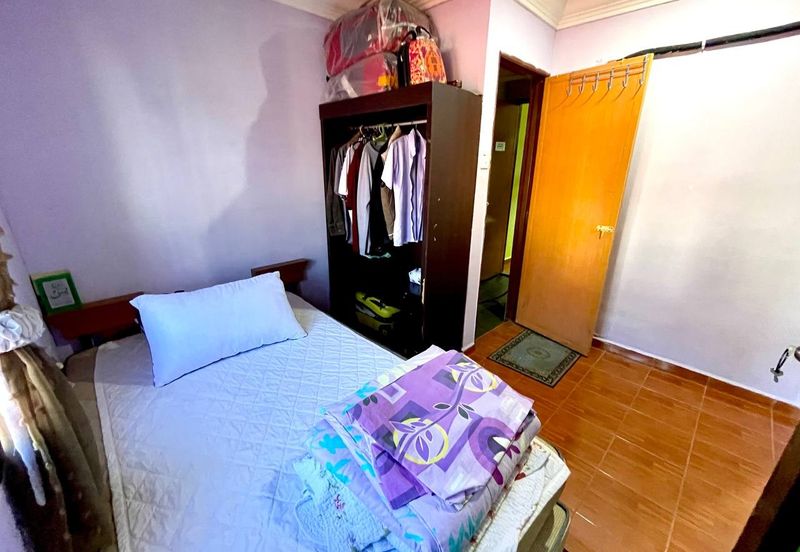 ( FULLY EXTENDED) Intermediate 2 Storey Taman Kantan Permai, Kajang