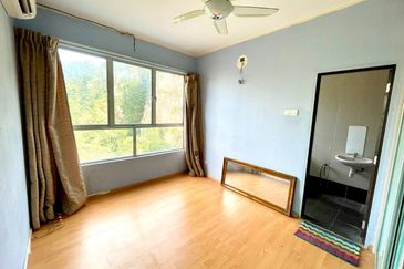 (GATED GUARDED) Amara Boulevard & Service Residences, Taman Raintree Batu Caves