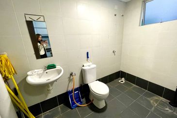 (GATED GUARDED) Amara Boulevard & Service Residences, Taman Raintree Batu Caves