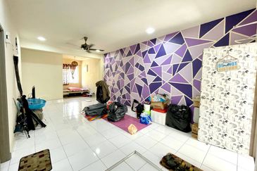 (GATED GUARDED) Radius Residence, Selayang Heights (Condominium)