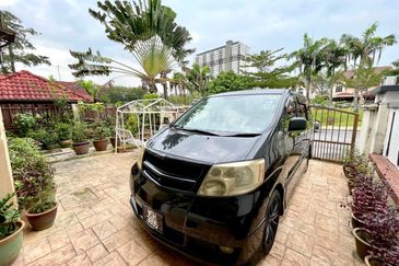 (GATED GUARDED)(FACING PLAYGROUND) Semi-D 2.5 Storey Cluster House, Ascot Hill Residences, Bukit Rahman Putra, Sungai Buloh