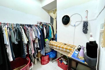 (GATED GUARDED)(FACING PLAYGROUND) Semi-D 2.5 Storey Cluster House, Ascot Hill Residences, Bukit Rahman Putra, Sungai Buloh