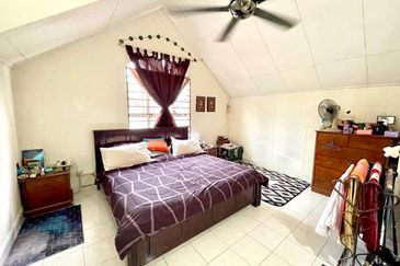 (GATED GUARDED)(FACING PLAYGROUND) Semi-D 2.5 Storey Cluster House, Ascot Hill Residences, Bukit Rahman Putra, Sungai Buloh