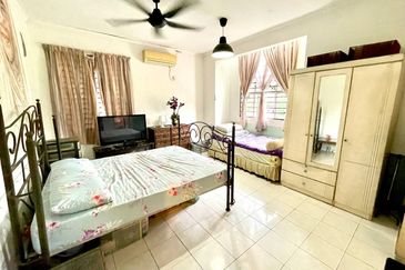 (GATED GUARDED)(FACING PLAYGROUND) Semi-D 2.5 Storey Cluster House, Ascot Hill Residences, Bukit Rahman Putra, Sungai Buloh