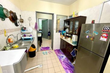 (BIG BALCONY) Venice Hill Condominium (Tower 9), Taman Puteri, Batu 9, Cheras