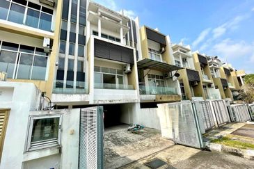 (PRIVATE LIFT) 4.5 Storey Superlink House Jalan Enak, Taman Gembira, Old Klang Road, KL