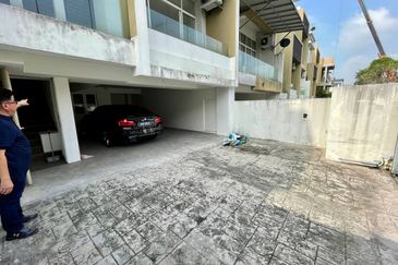 (PRIVATE LIFT) 4.5 Storey Superlink House Jalan Enak, Taman Gembira, Old Klang Road, KL